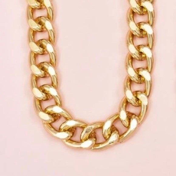 gold chain - Picture 2 of 2